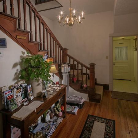 Taylor House Inn 배너 앨크 외부 사진