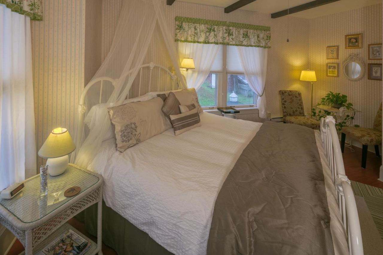 Taylor House Inn 배너 앨크 외부 사진