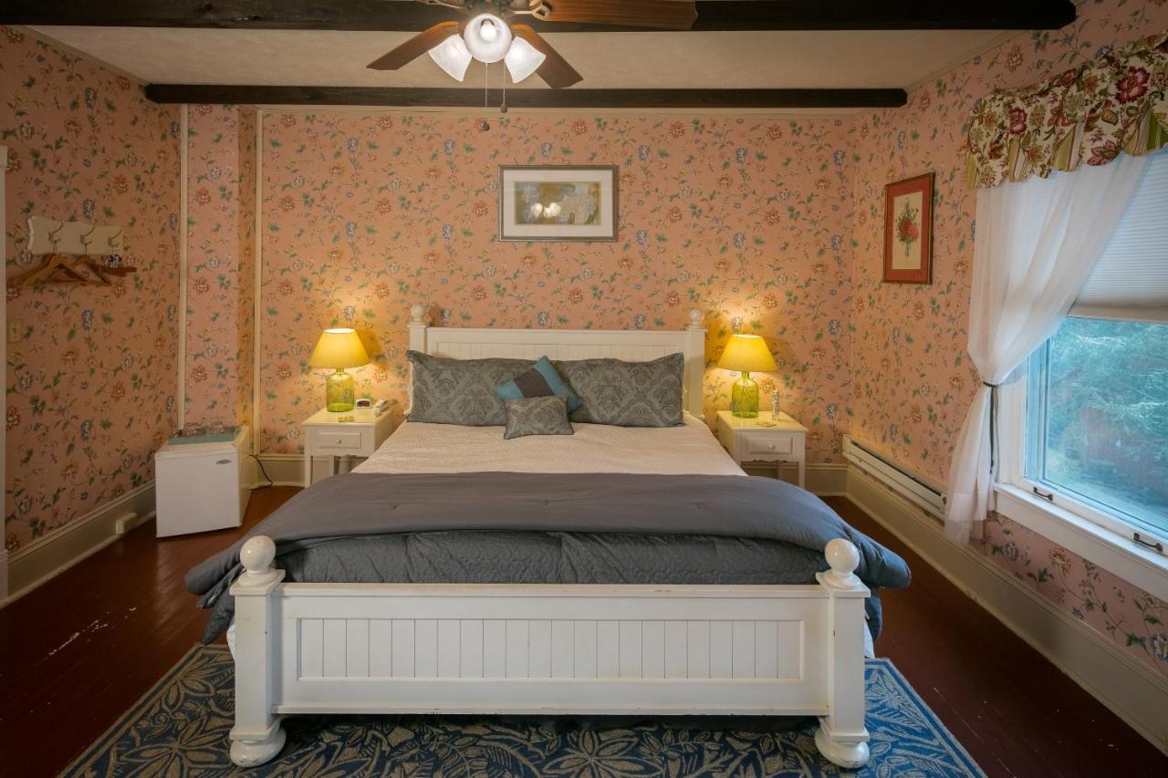 Taylor House Inn 배너 앨크 외부 사진