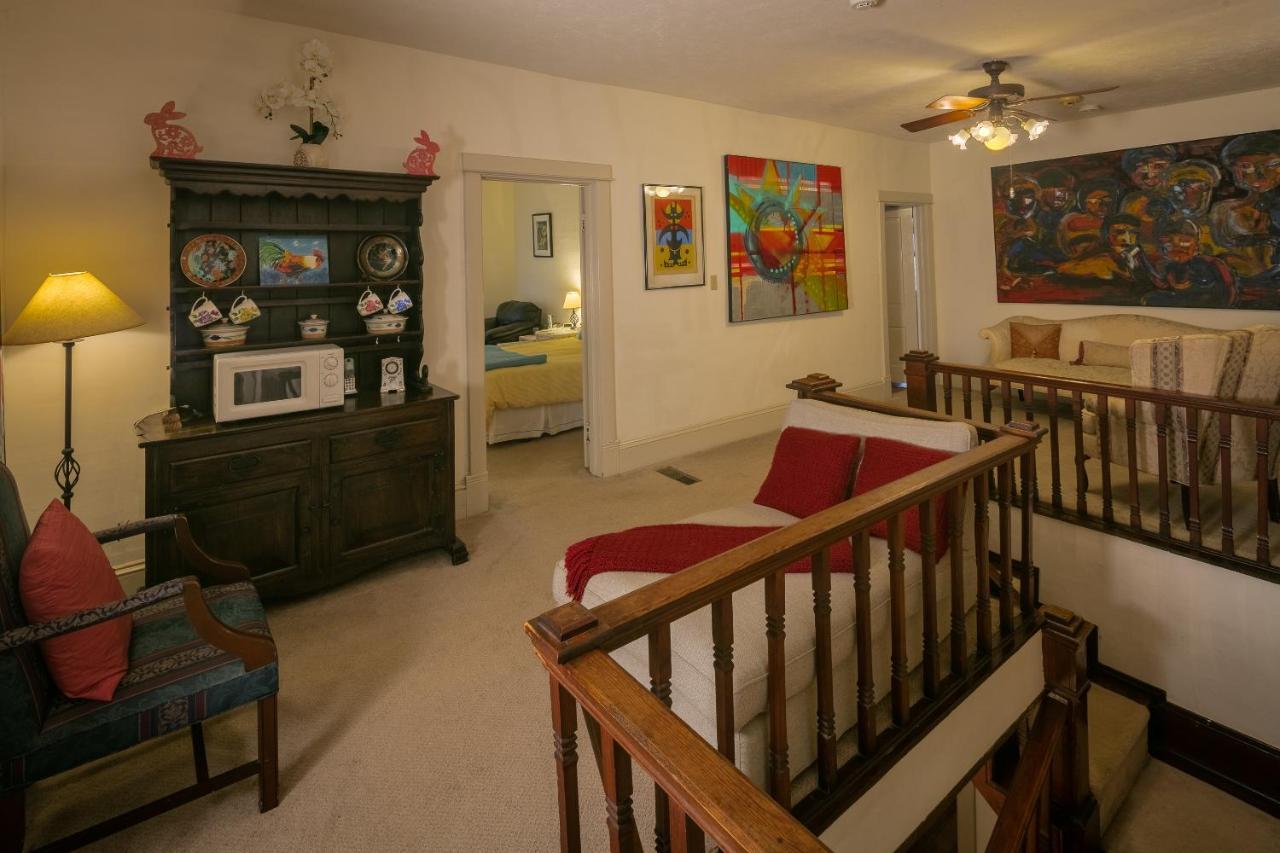 Taylor House Inn 배너 앨크 외부 사진